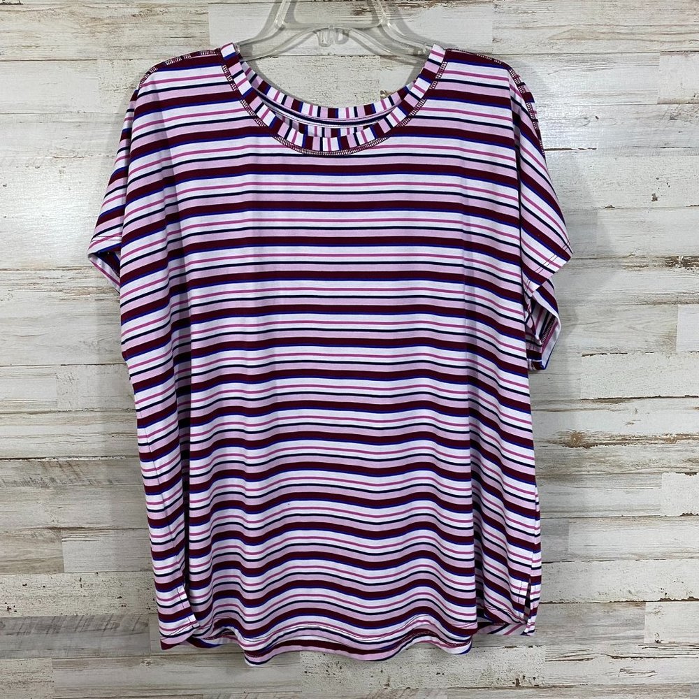 St. John's Bay Women's Top Size 1X